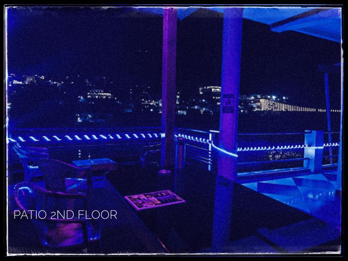 Shri Ganga View Guest House Risikés Kültér fotó