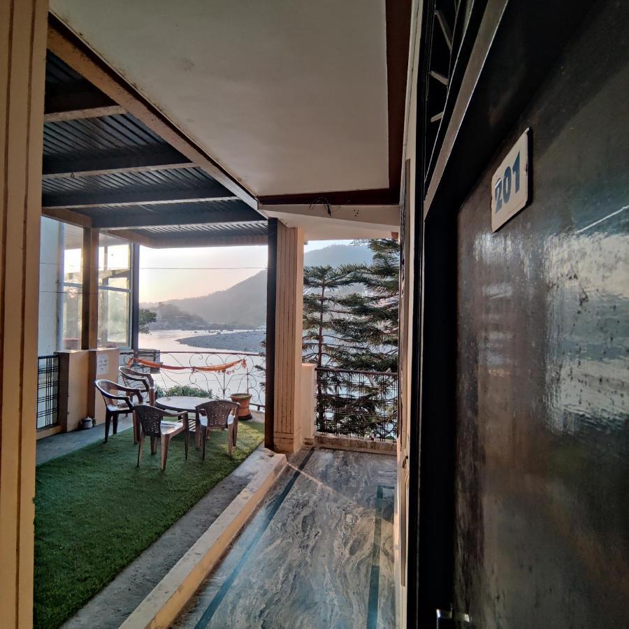 Shri Ganga View Guest House Risikés Kültér fotó